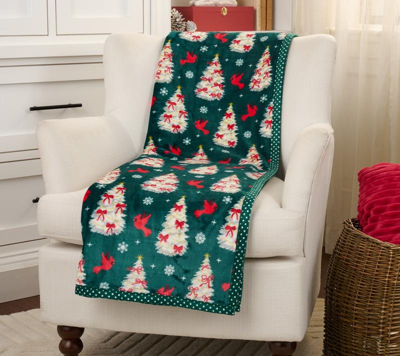 Holiday Printed Throw w/ Trim